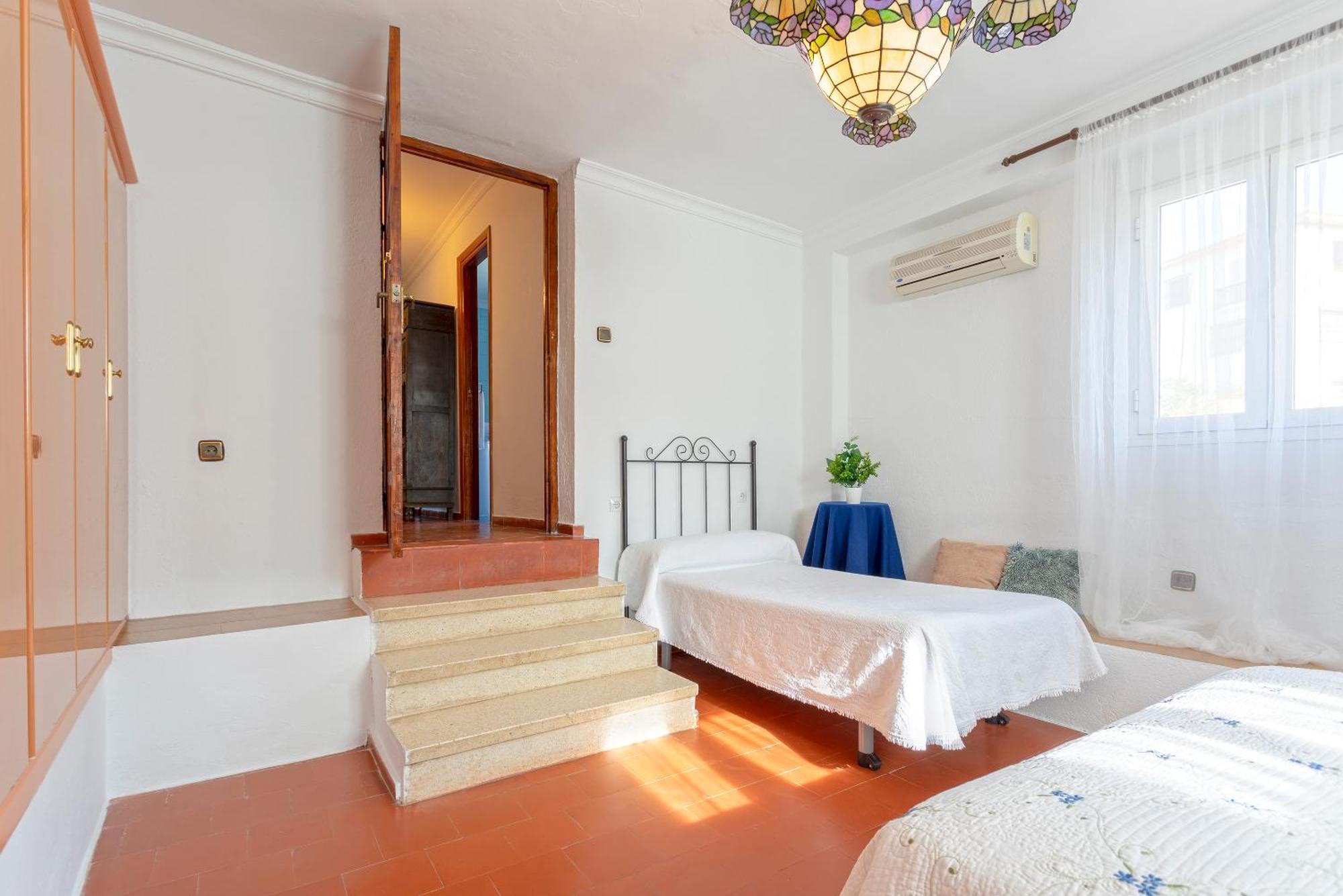 Casa Jardin Del Olivar Con Piscina Privada Alcaucin Luaran gambar
