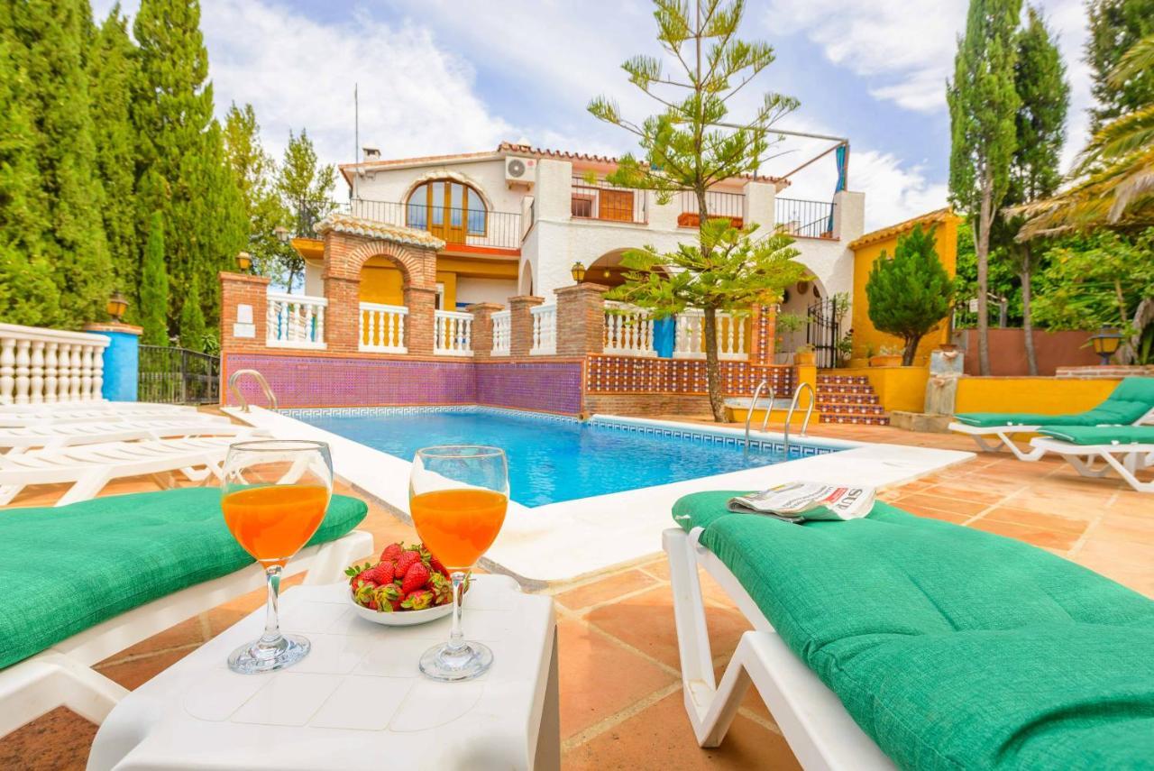 Casa Jardin Del Olivar Con Piscina Privada Alcaucin Luaran gambar