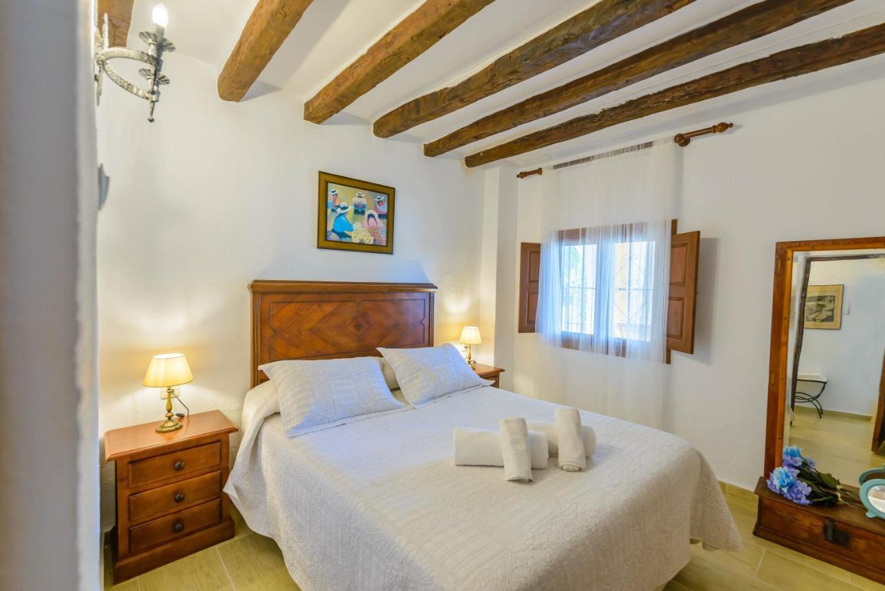 Casa Jardin Del Olivar Con Piscina Privada Alcaucin Luaran gambar