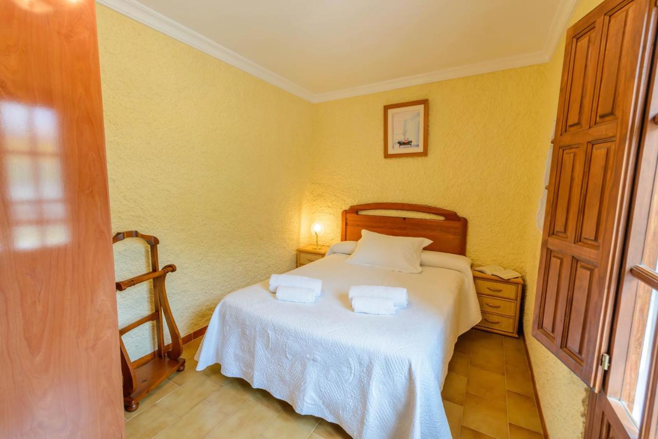 Casa Jardin Del Olivar Con Piscina Privada Alcaucin Luaran gambar