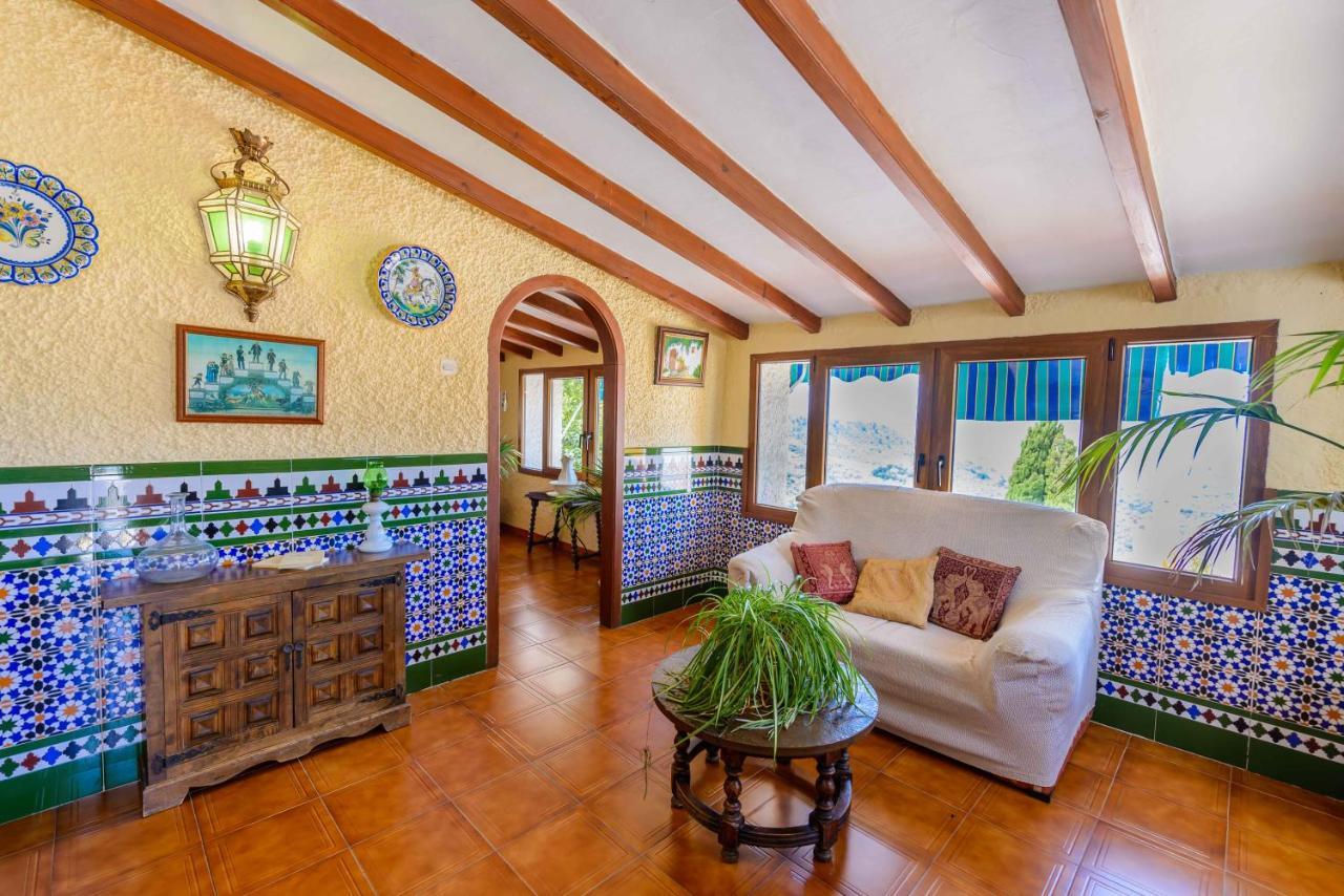 Casa Jardin Del Olivar Con Piscina Privada Alcaucin Luaran gambar