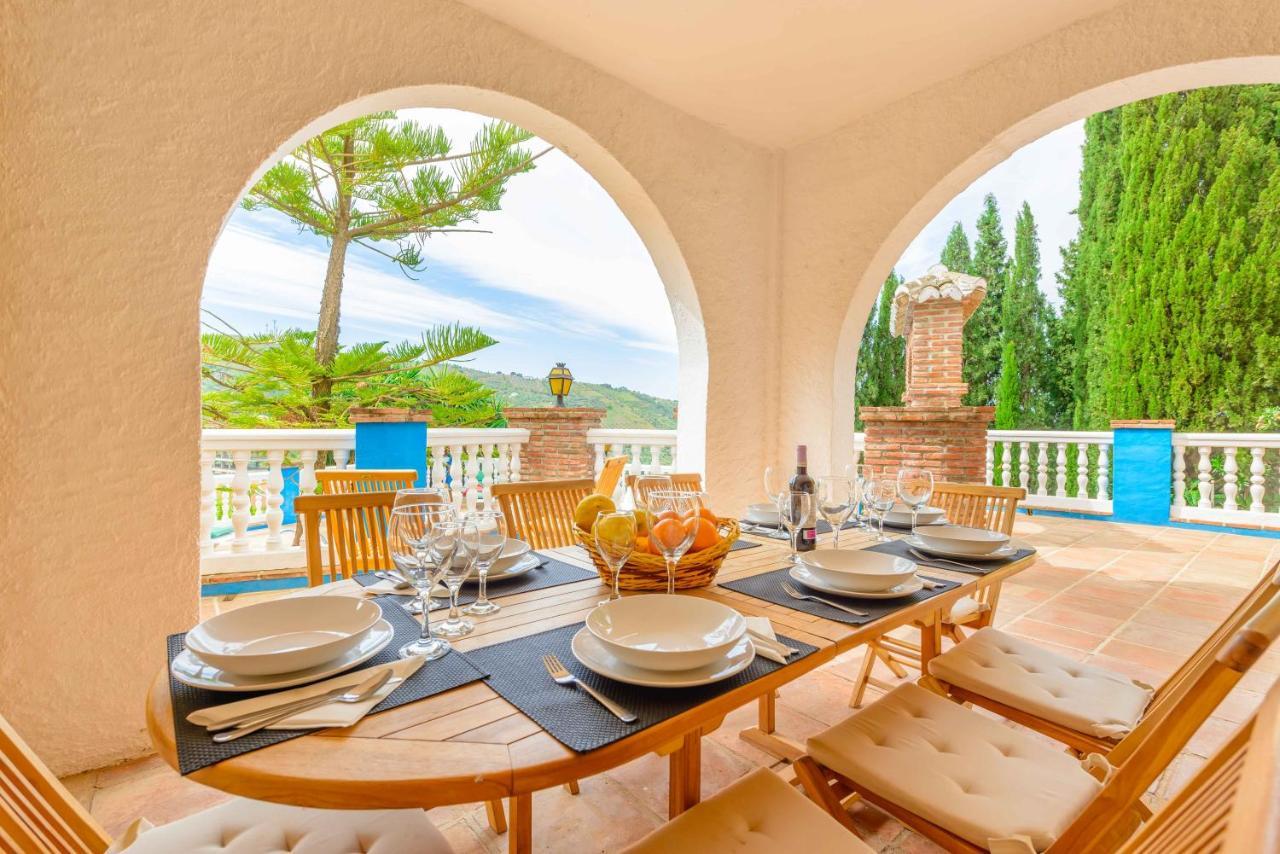 Casa Jardin Del Olivar Con Piscina Privada Alcaucin Luaran gambar