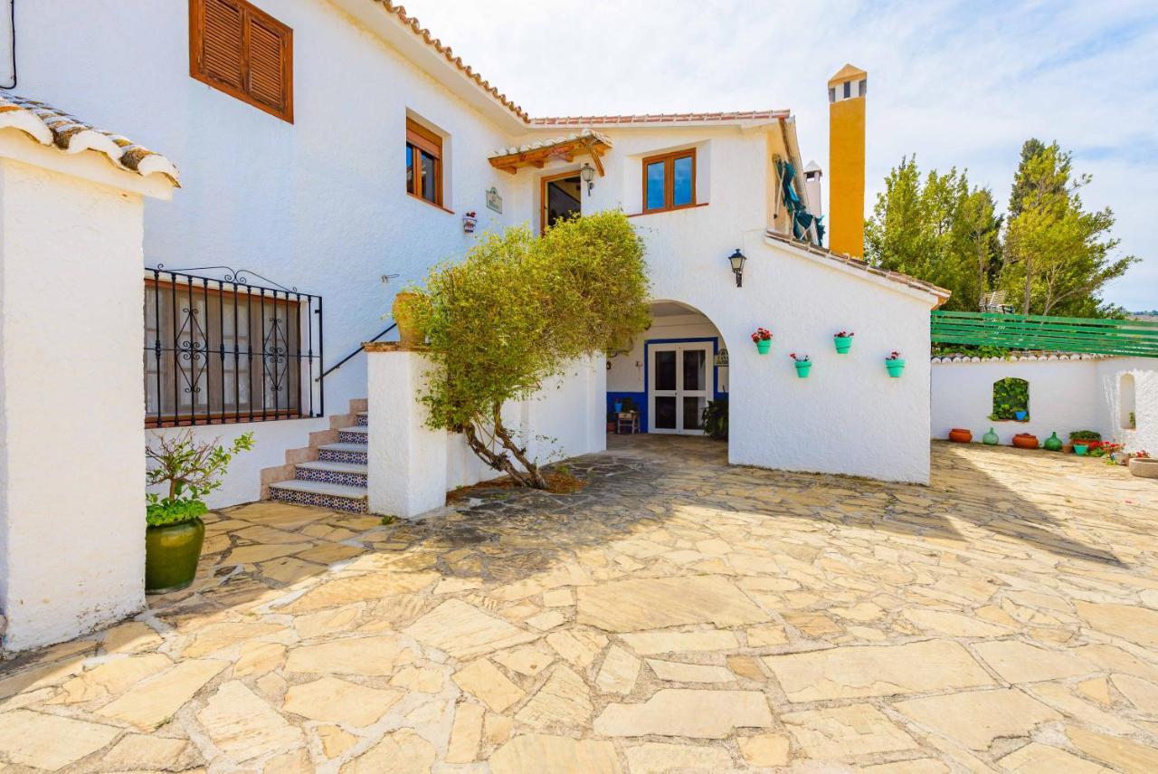Casa Jardin Del Olivar Con Piscina Privada Alcaucin Luaran gambar