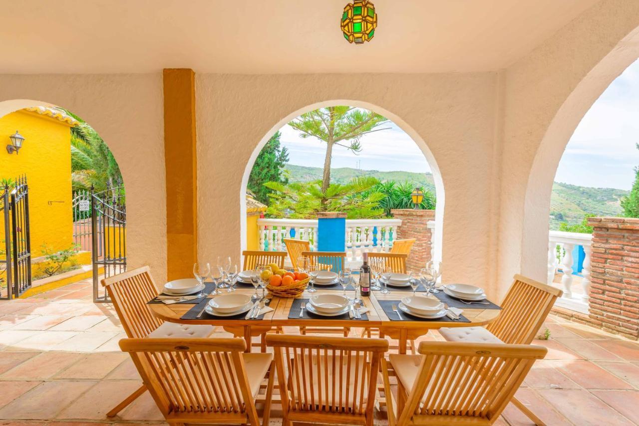 Casa Jardin Del Olivar Con Piscina Privada Alcaucin Luaran gambar