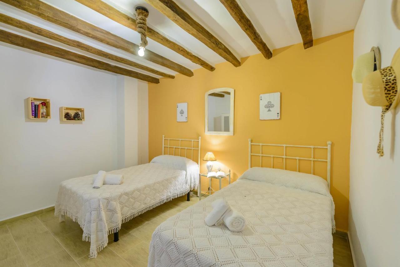 Casa Jardin Del Olivar Con Piscina Privada Alcaucin Luaran gambar